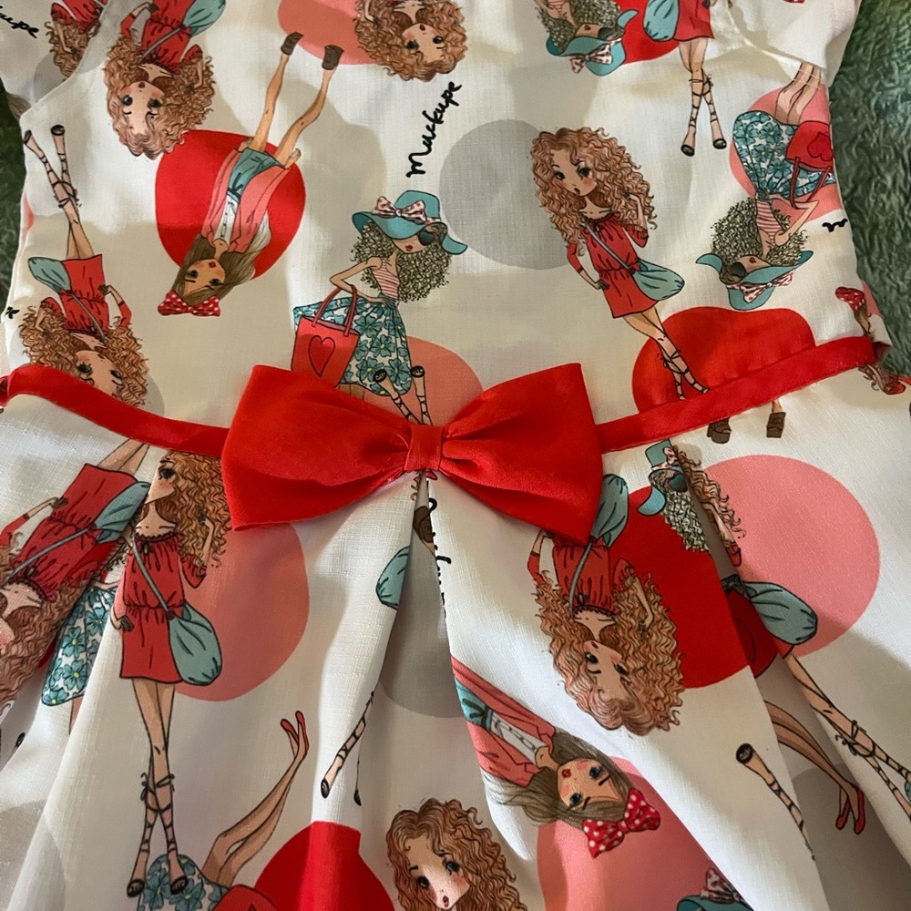 Girl’s Fashionista Dress with Red Bow Accent, Size 2-4 Toddler, EUC - Picture 4 of 16